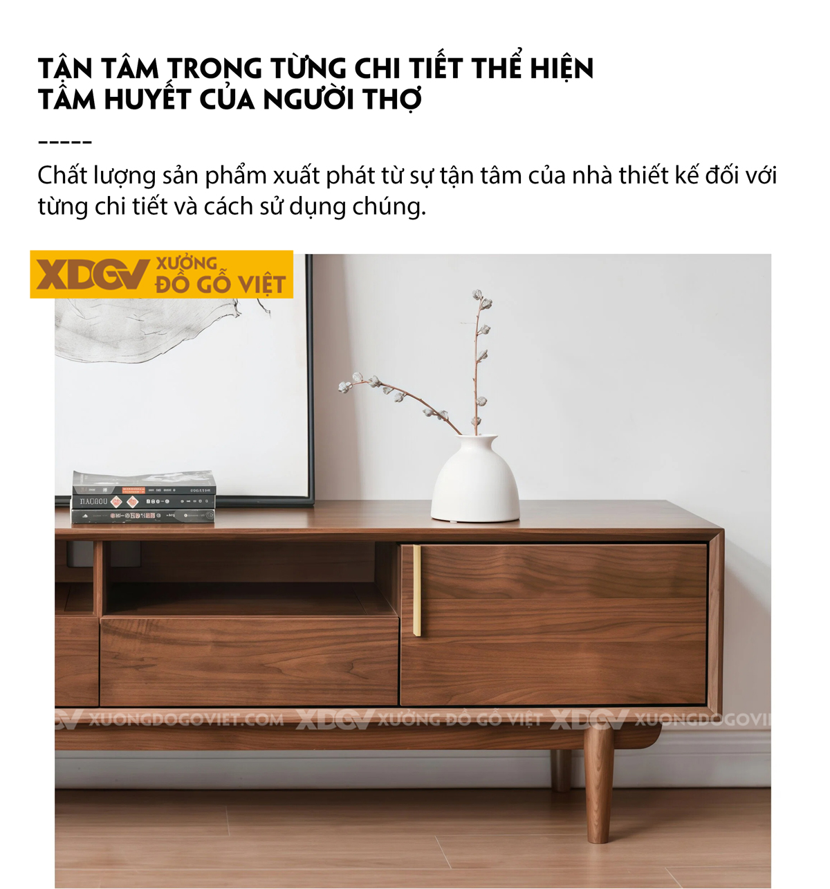 Kệ Tivi Phòng Khách Gỗ Óc Chó Chân Trụ Tròn Bố Cục Cân Đối