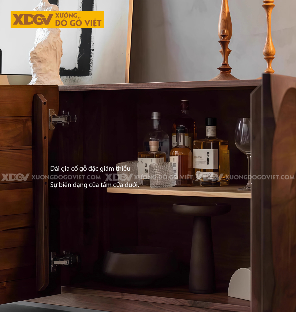 Mẫu Tủ Chén Bát Nhà Bếp Gỗ Óc Chó Thiết Kế Gợn Sóng Đẹp Mắt