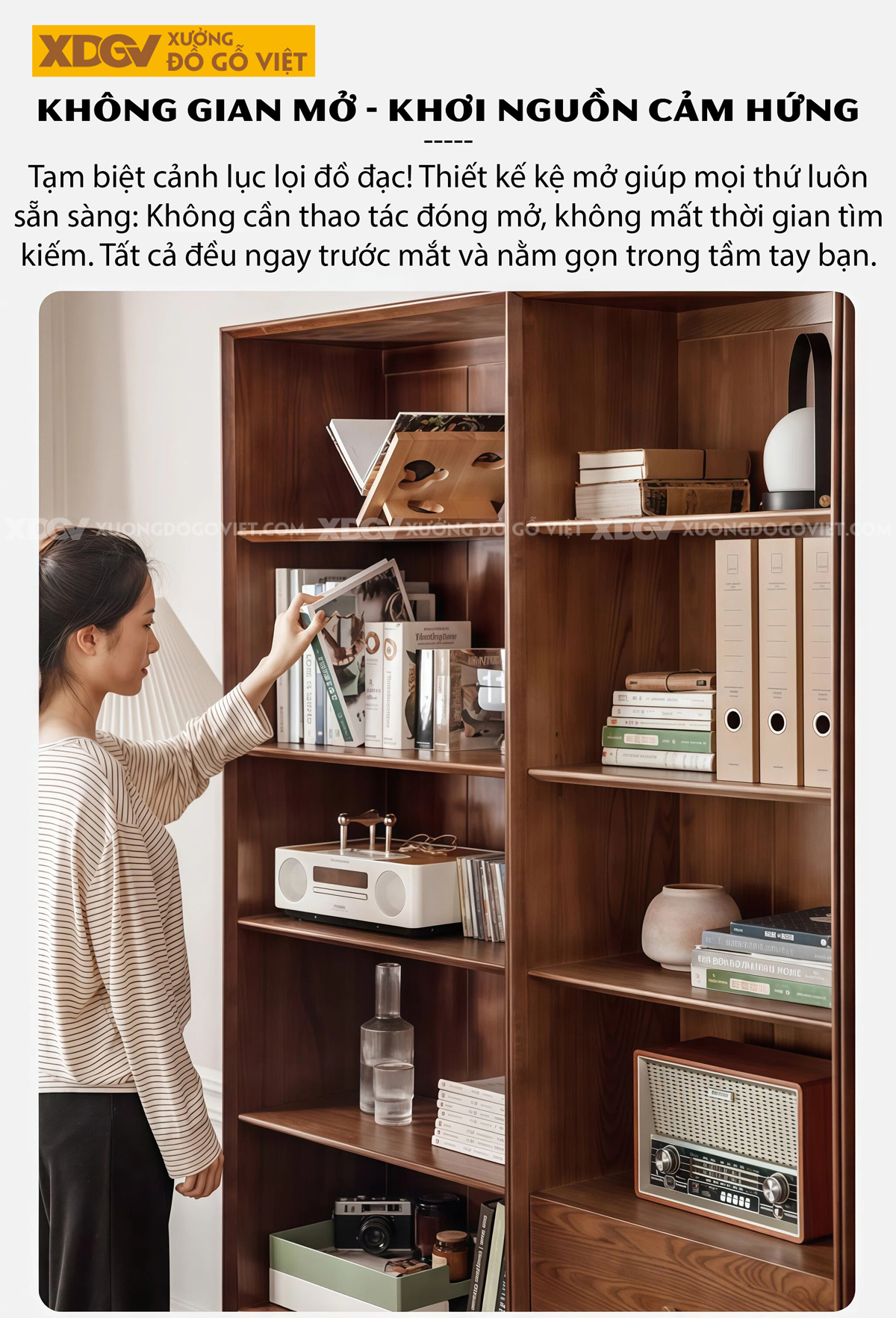 Mẫu Tủ Sách Văn Phòng Gỗ Sồi Kết Hợp Kính Sọc Mờ Sang Trọng