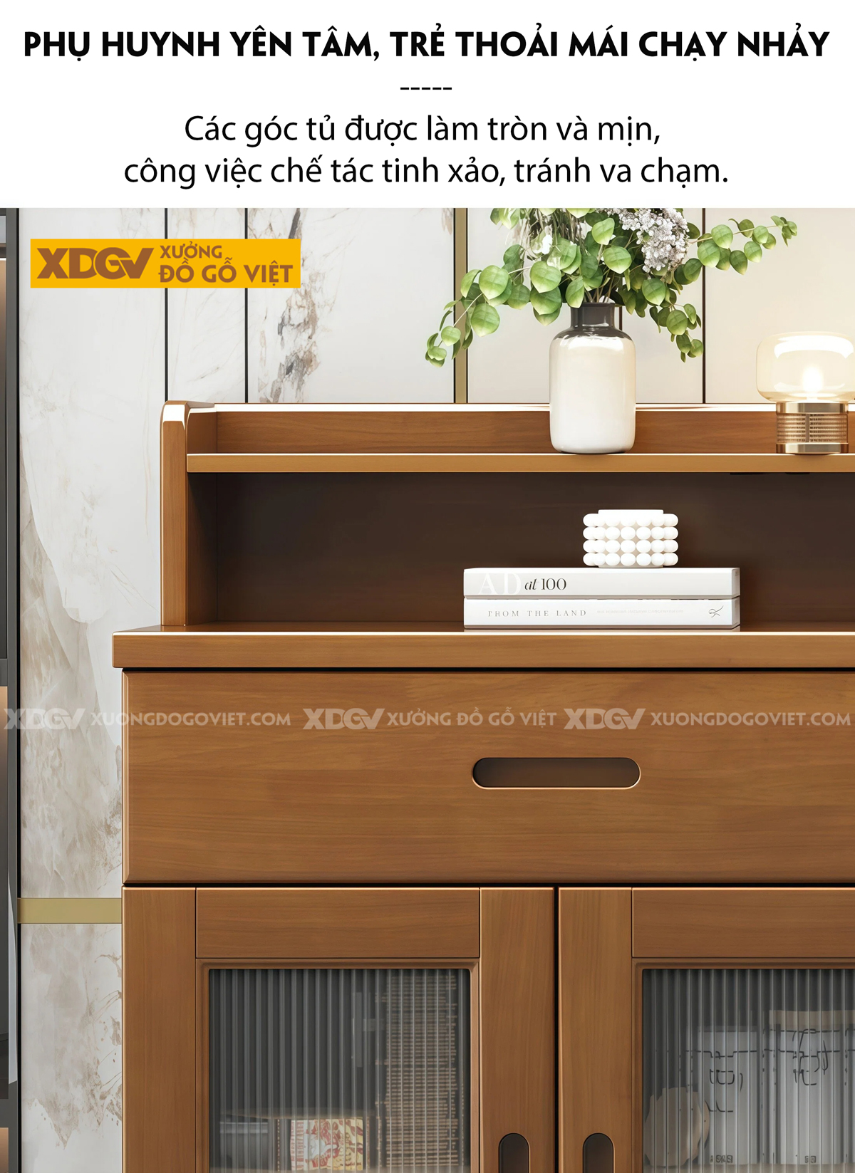 Tủ Chén Bát Gỗ Veneer Sồi Ngăn Kéo 4 Cánh Chân Bệt Nhỏ Gọn