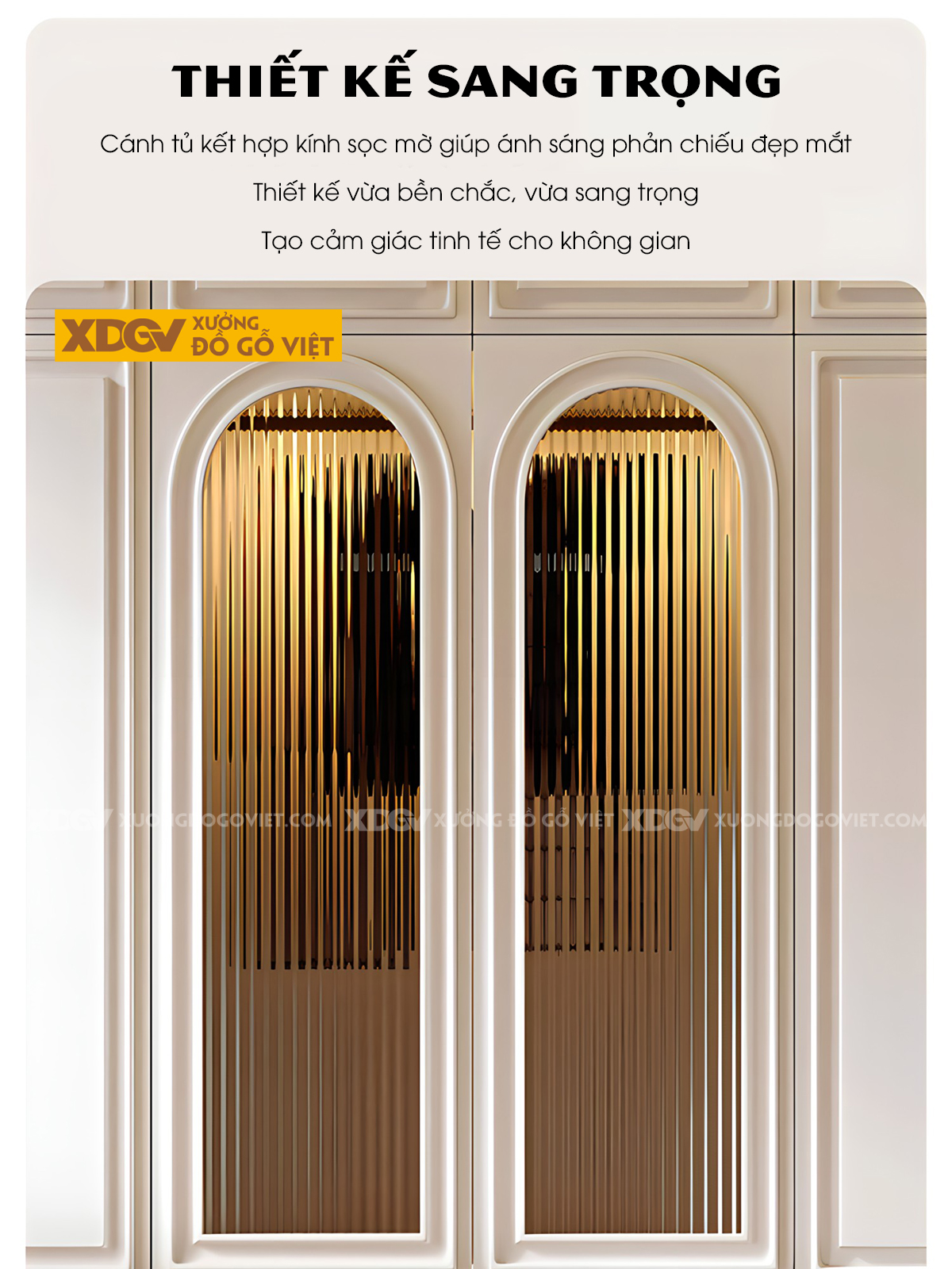 Tủ Quần Áo Gỗ Cao Su Màu Trắng Tích Hợp Cánh Kính Mờ Kệ Bên