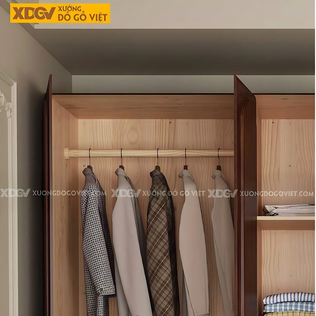 Tủ Quần Áo Gỗ Veneer Xoan Cánh Mái Vòm Kính Râm Mờ Cửa Giữa