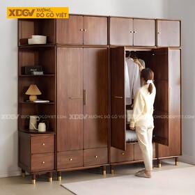 Tủ Gỗ Xoan Đào 5 Cánh Bo Góc Cạnh Chân Cao Bọc Kim Loại